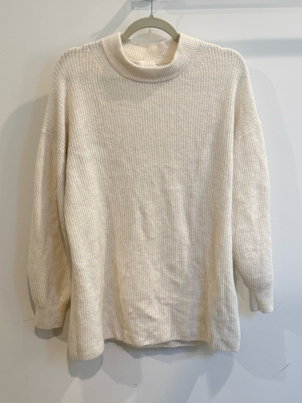 H&M Cream Oversized Ribbed Turtleneck Sweater